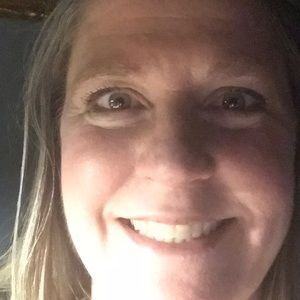 Meet your Posher, Shellie